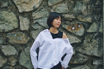 001