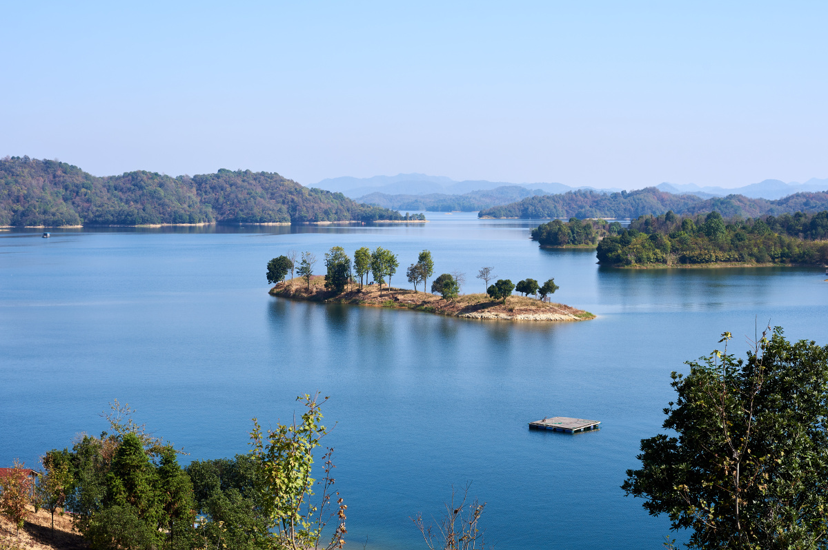 庐山西海金沙滩
