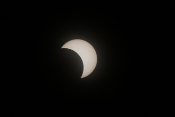 1083080