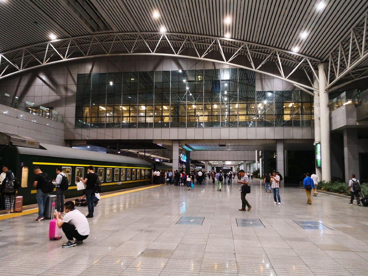 上海火车站 - 黎明时分739 - 图虫