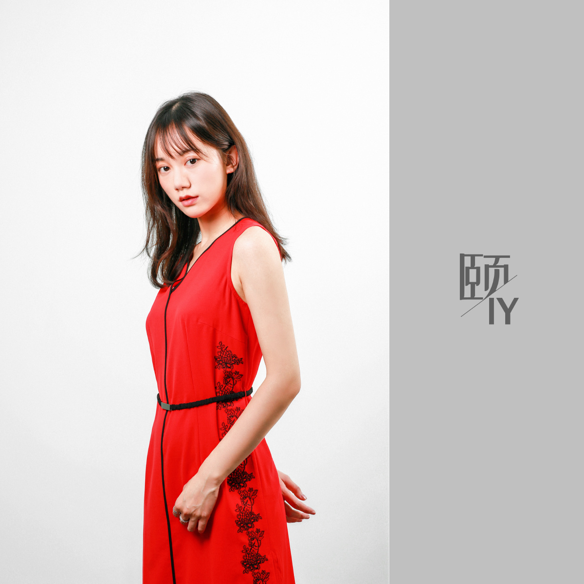 颐iy摄影后期本人模特陈子杨服装颐馨女装