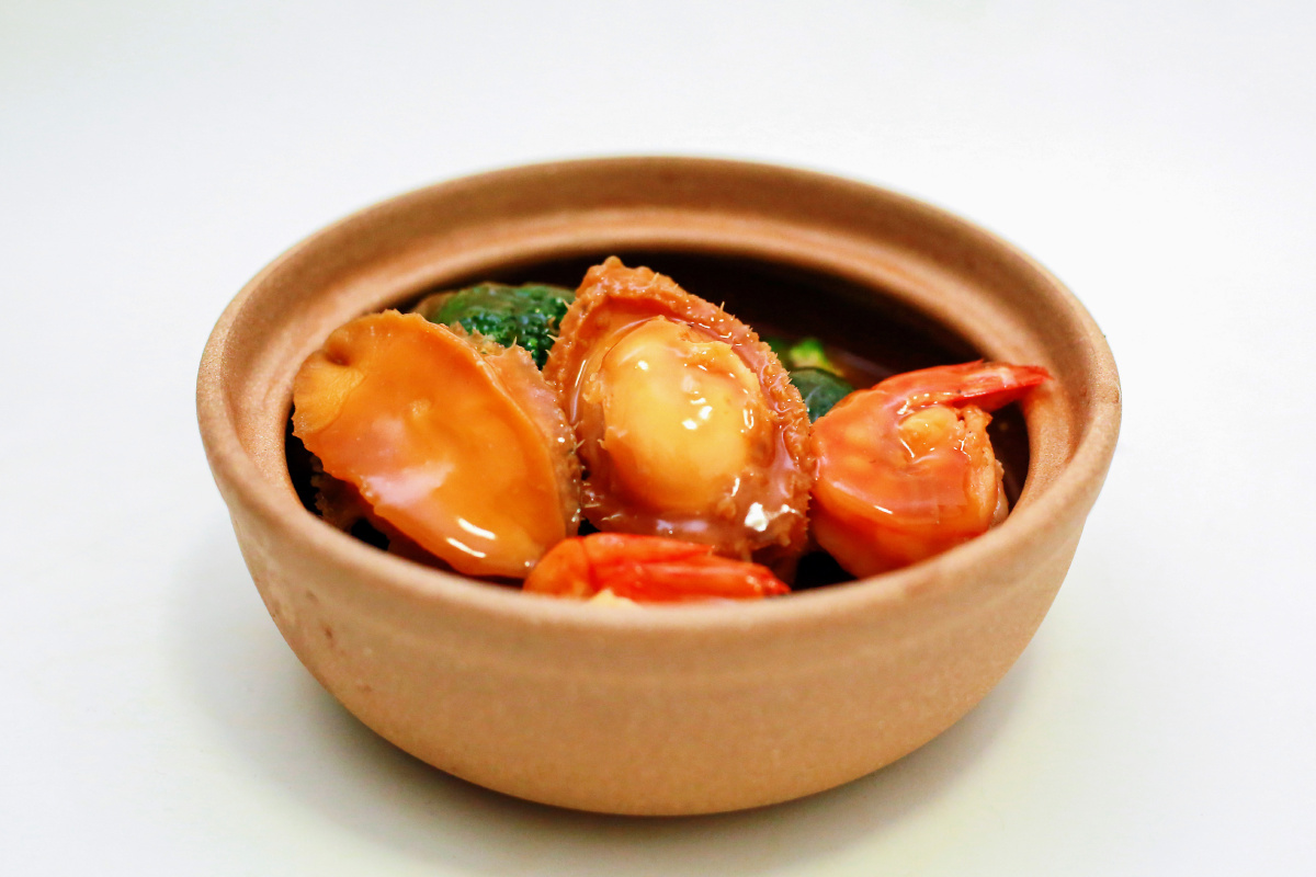 砂锅鲍鱼烹饪摄影本人食材大连鲜活5头鲍器材canoneos5dmarkiiief50mm