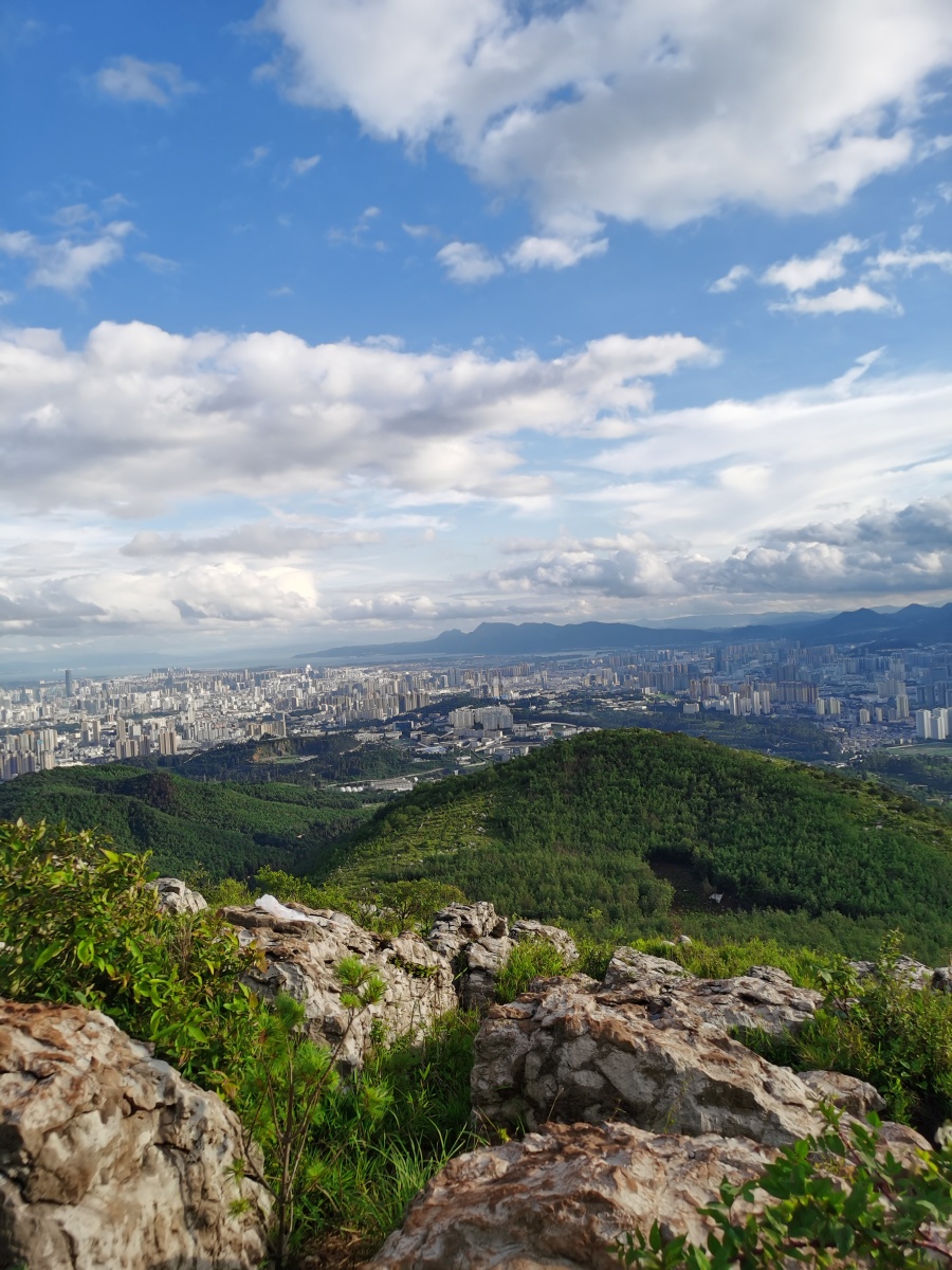 快乐就是蓝天白云晴空万里