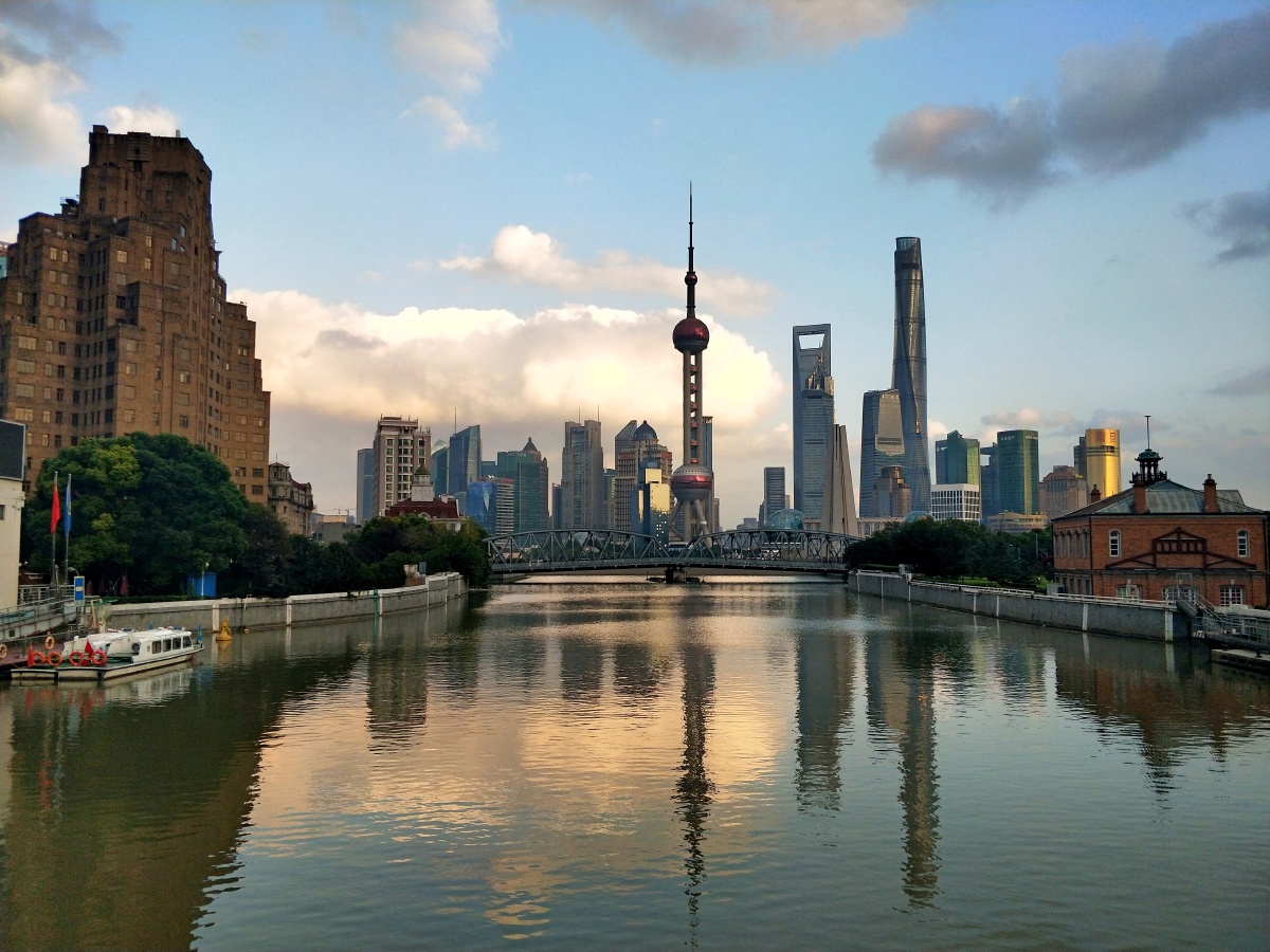 傍晚时分的上海 - 旖旎之父steven - 图虫