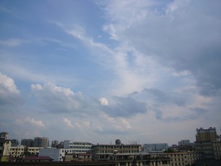 835640