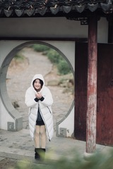 001