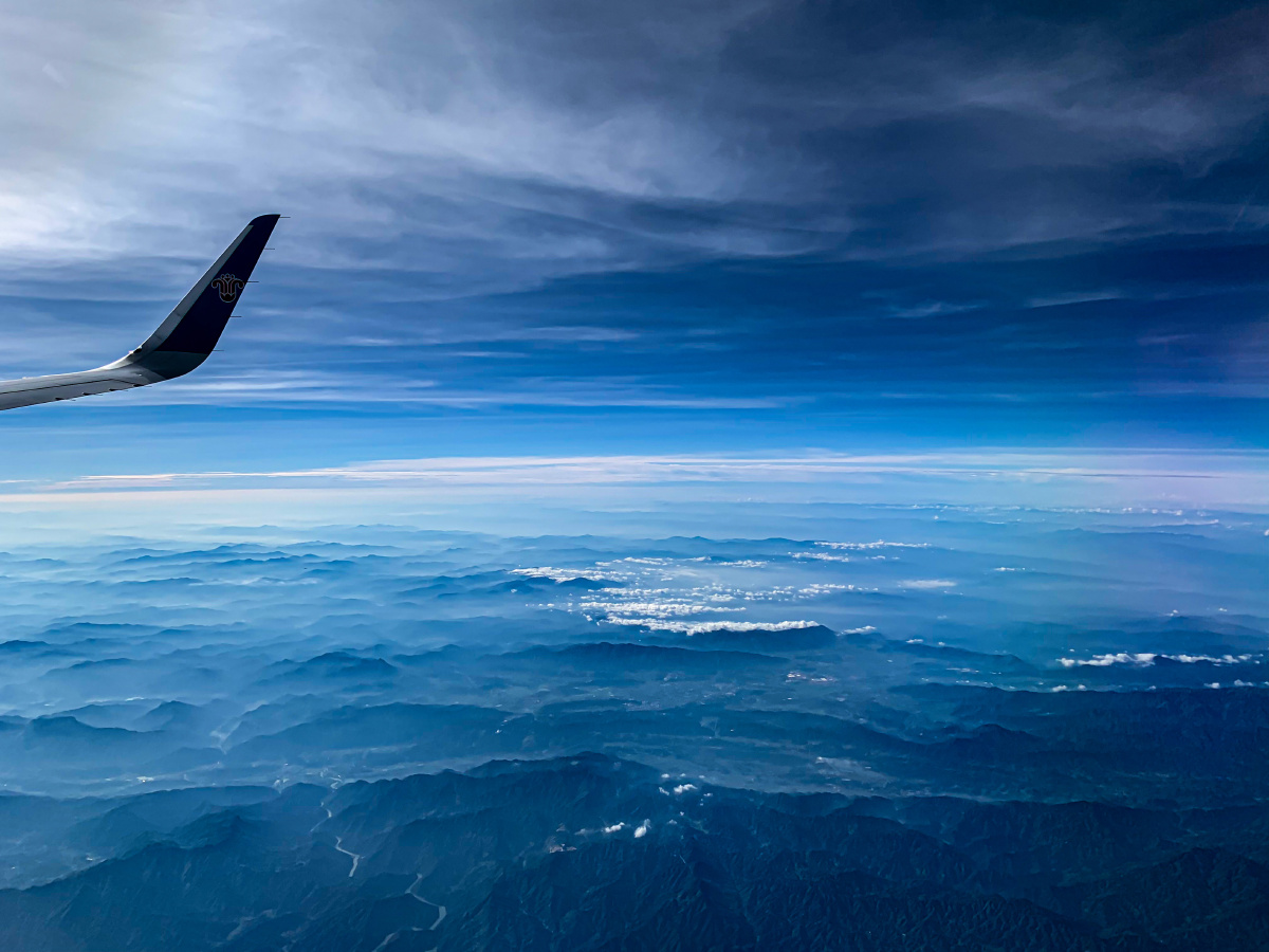 飘在空中的山海