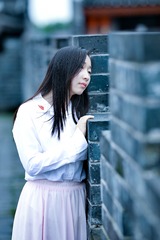 001
