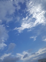 588