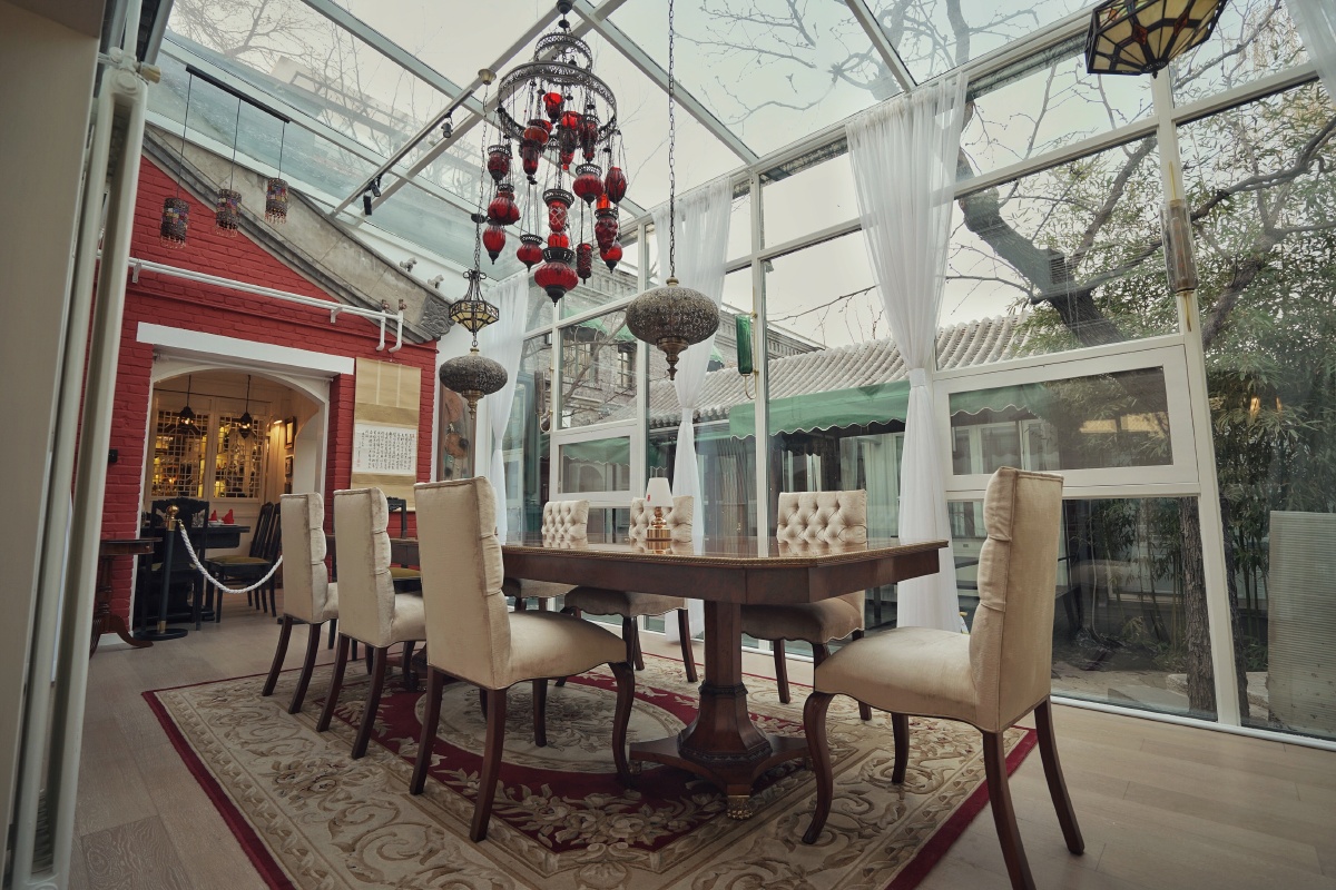 美式复古建筑果园西餐厅