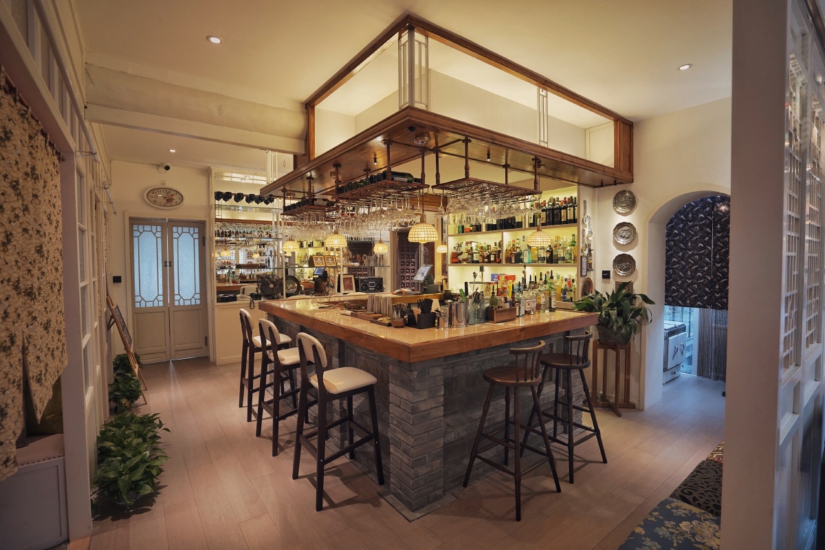 美式复古建筑果园西餐厅