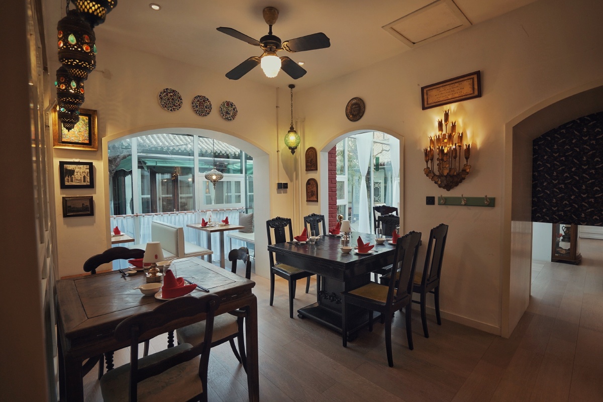 美式复古建筑果园西餐厅