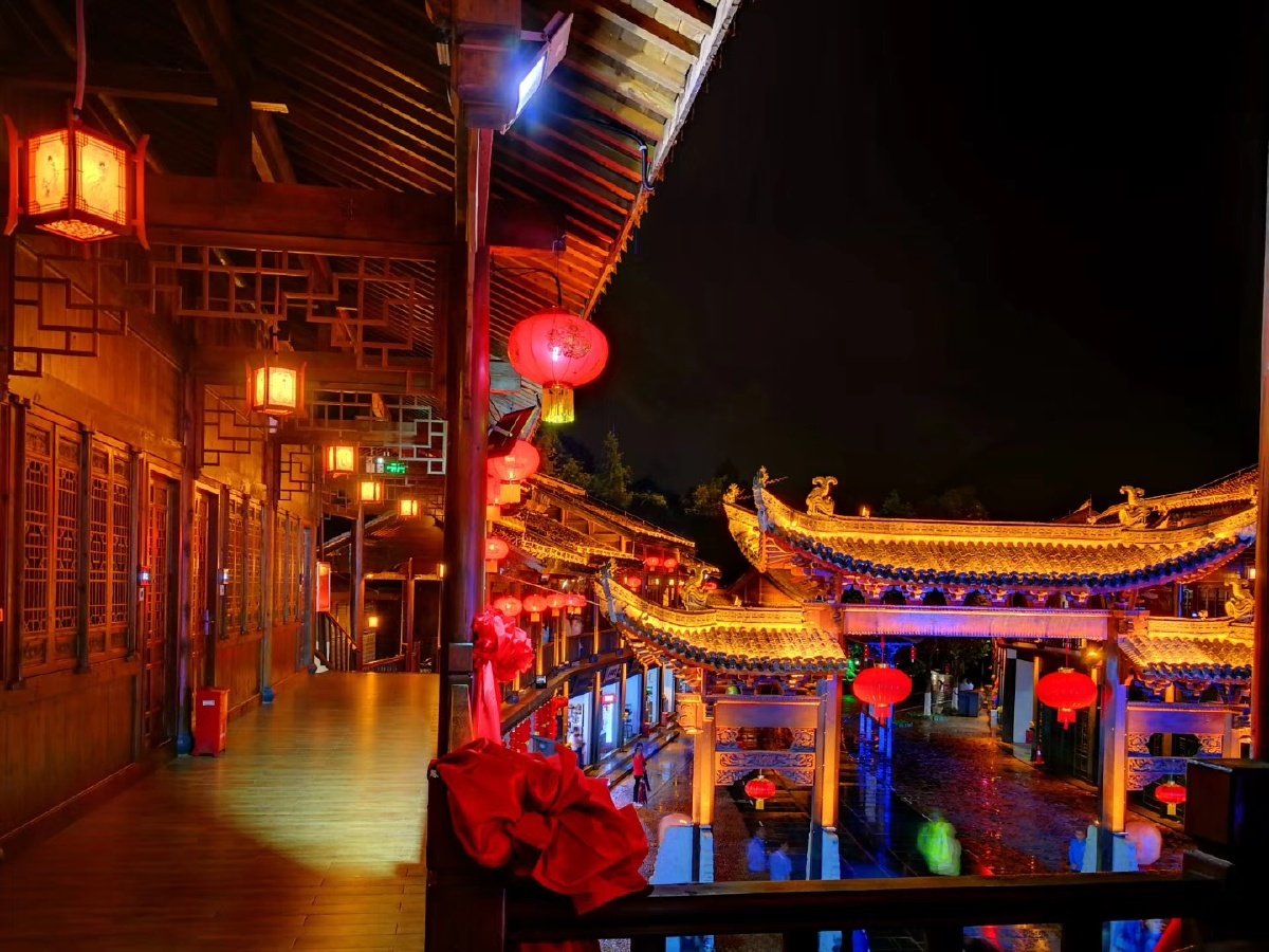 大觉山古镇夜色