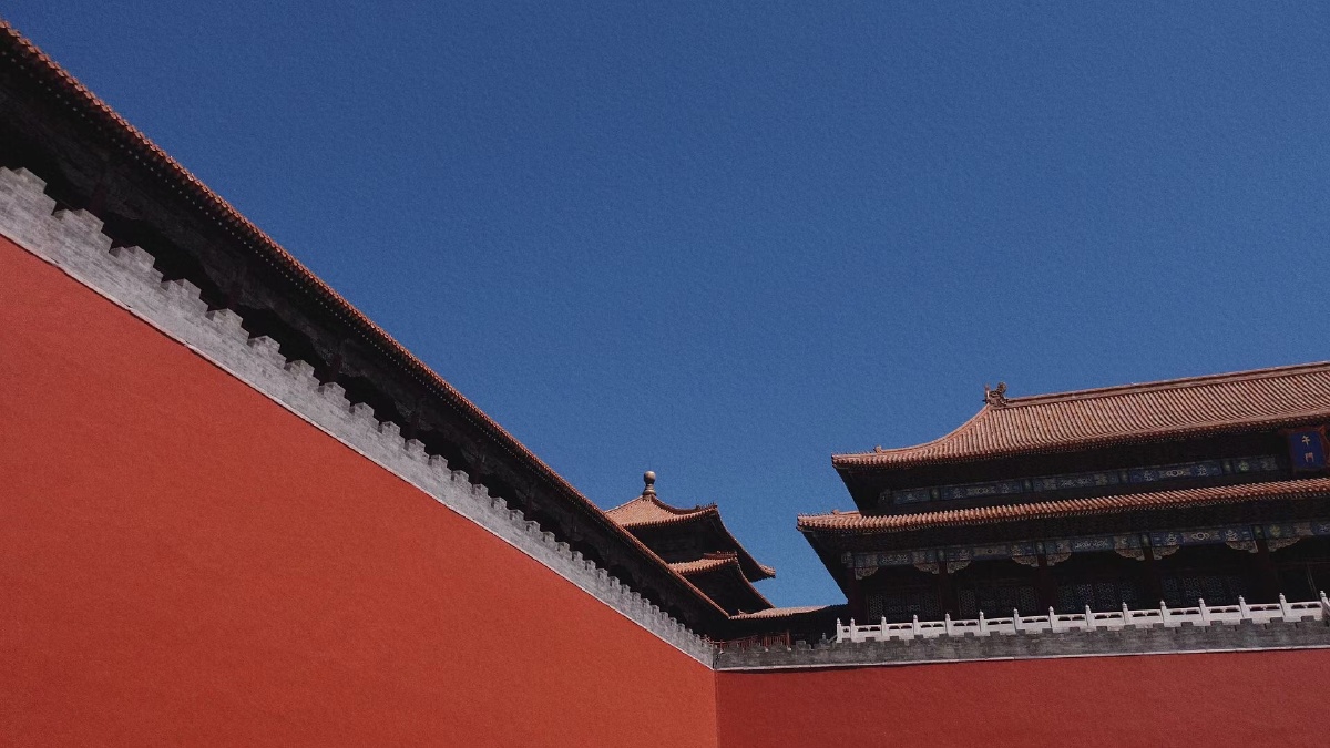 明月几时有把酒问青天不知天上宫阙今夕是何年