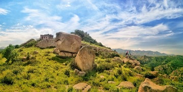 长城·北楼台·巨石