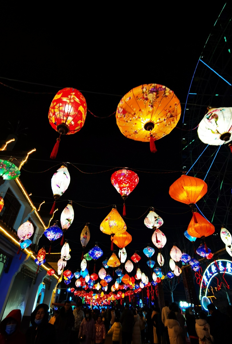 补发一下新年太行欢乐谷的灯展
