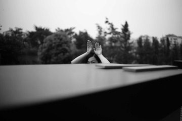 001
