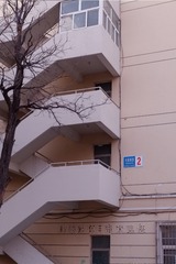 402307