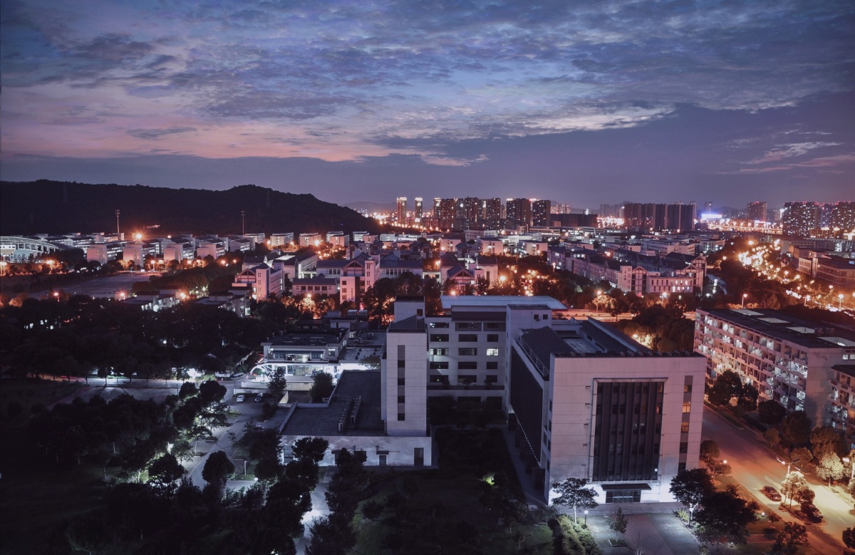 苏州科技大学