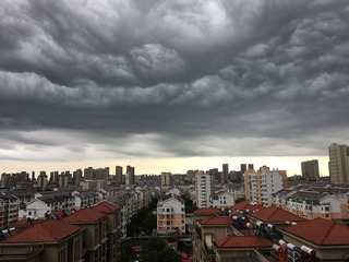 6A487DFF-DDD6-40DA-B7F3-7A99006E6FD5/L0/001