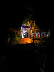 18613
