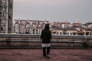 001