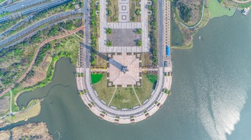 476714