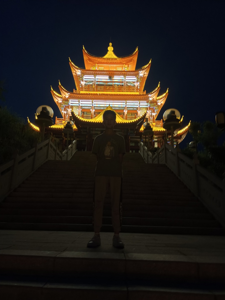 南丰曾巩博物馆夜景和内景