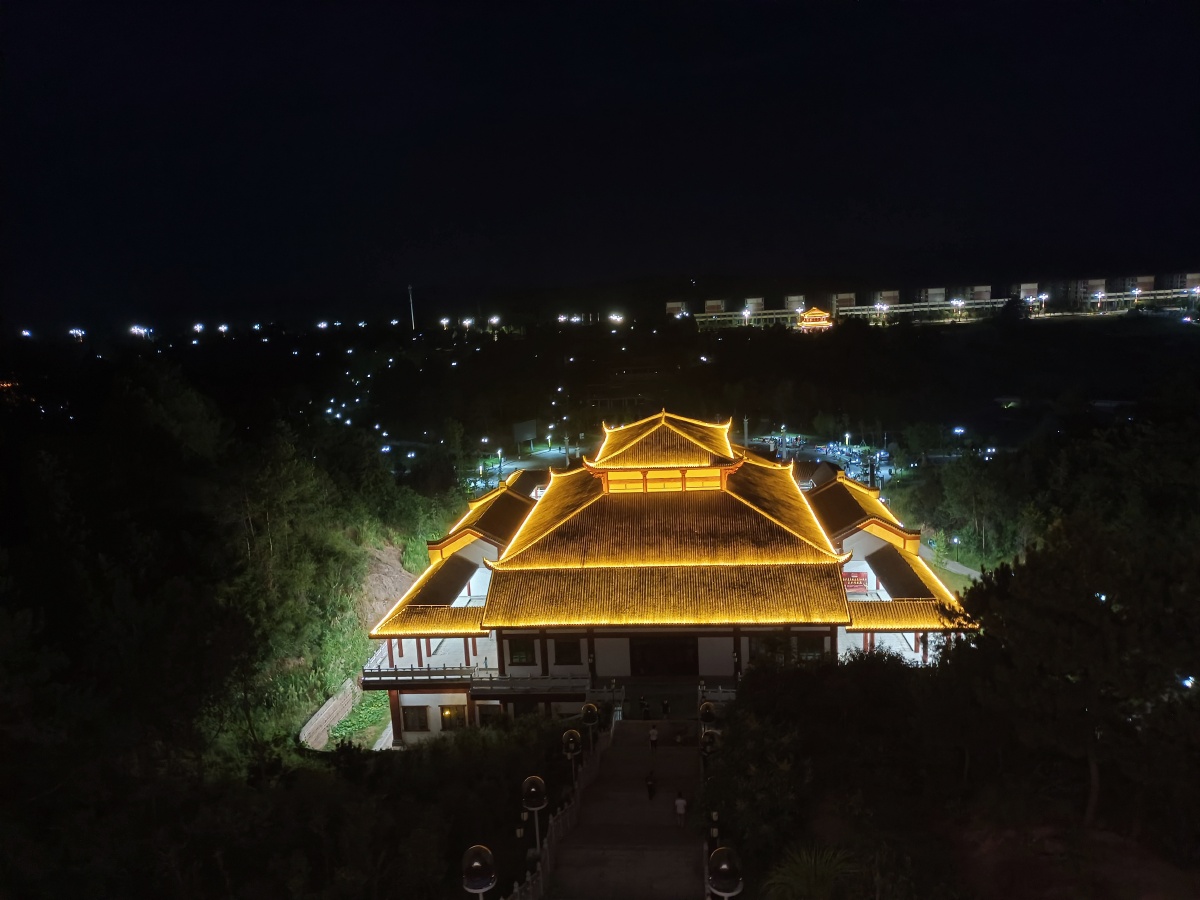 南丰曾巩博物馆夜景和内景