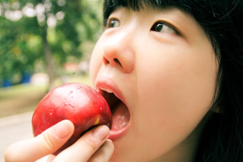 有个孩子气的女朋友还是很幸福的，哈哈哈<br />
