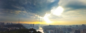 瞰胜
