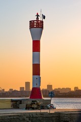 720116