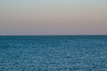 720103