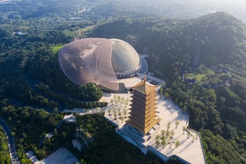Pagoda on Top of Niushou Mountain-18 STOCK