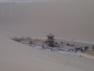 P1304556