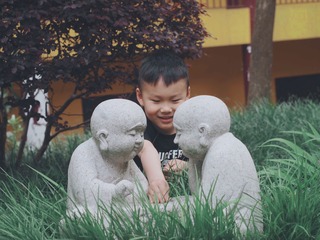 001