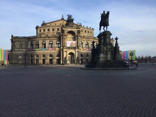 364644