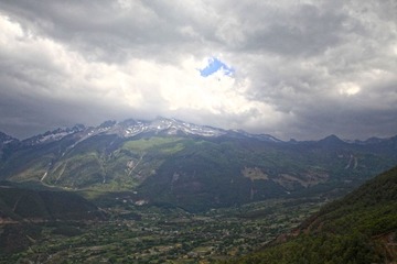 哈巴雪山.jpg