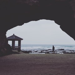 001