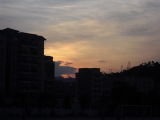 1F8F5111-DFD2-4AA8-B651-95CEC22F039E/L0/001