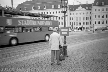 LEICA 14 - KODAK D-X 5222 @ ISO400-Scan-120921-0005.jpg
