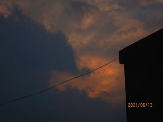 3692422D-5D8C-4831-8A45-4C3DF1786FF1/L0/001