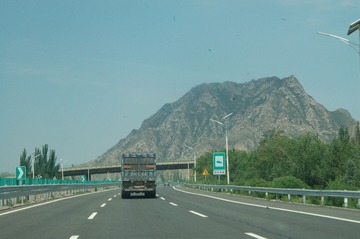 1E4AC78F-CD22-4ED1-A54E-B7E94F546E3A/L0/001
