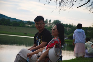 E60C2AF3-A0E7-46D4-B217-DF5A499AD42E/L0/001
