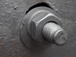 64699