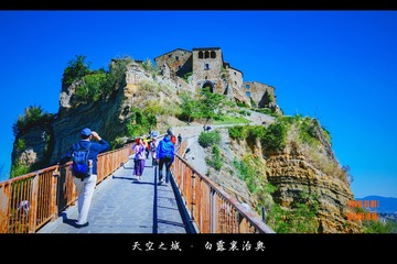 BF6F4A2F-AFE6-45A1-929A-7C505FC97690/L0/001