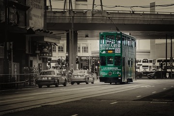 607443