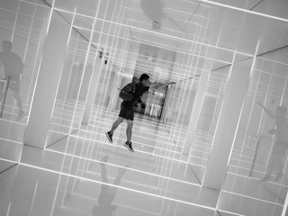 【B&W】Lost my way.