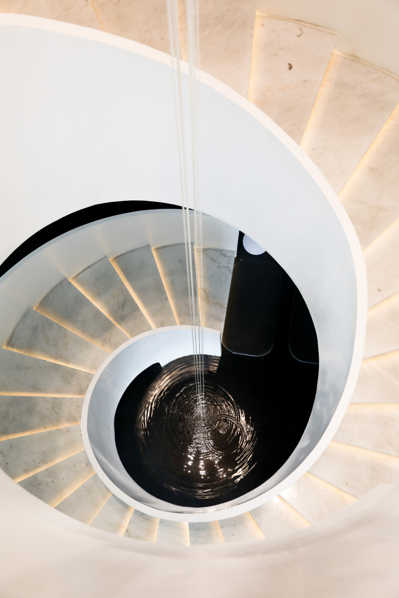 摩卡艺术中心北京小众纯白空间艺术楼梯