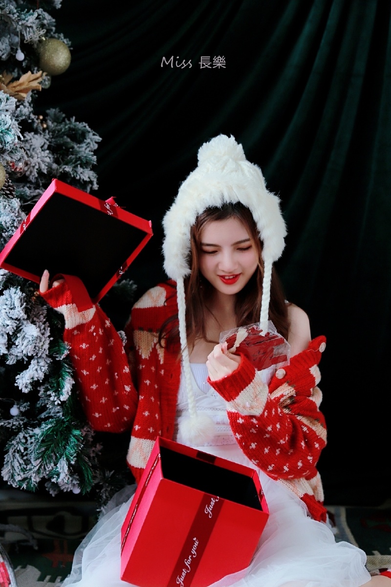听说圣诞节90快到了 - miss长乐